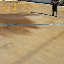 03 - Pressure Cleaning